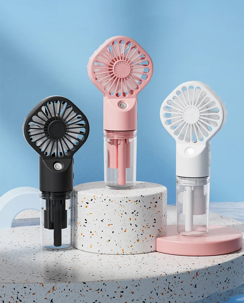 Ventilateur Brumisateur Portable – Mini Ventilateur Rafraîchissant à Main avec Réservoir d'Eau, Rechargeable USB